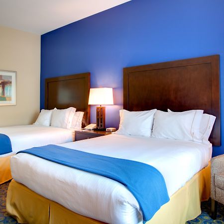 Holiday Inn Express Hotel & Suites Lake Elsinore By Ihg Extérieur photo