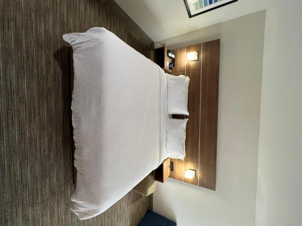 Holiday Inn Express Hotel & Suites Lake Elsinore By Ihg Extérieur photo