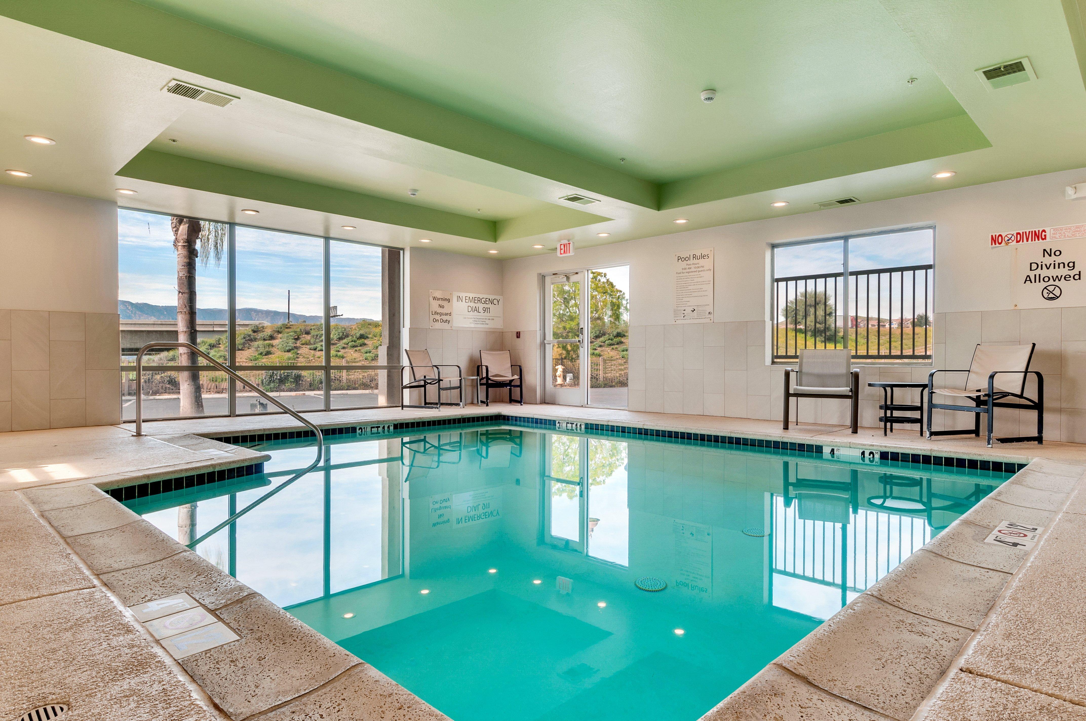 Holiday Inn Express Hotel & Suites Lake Elsinore By Ihg Extérieur photo