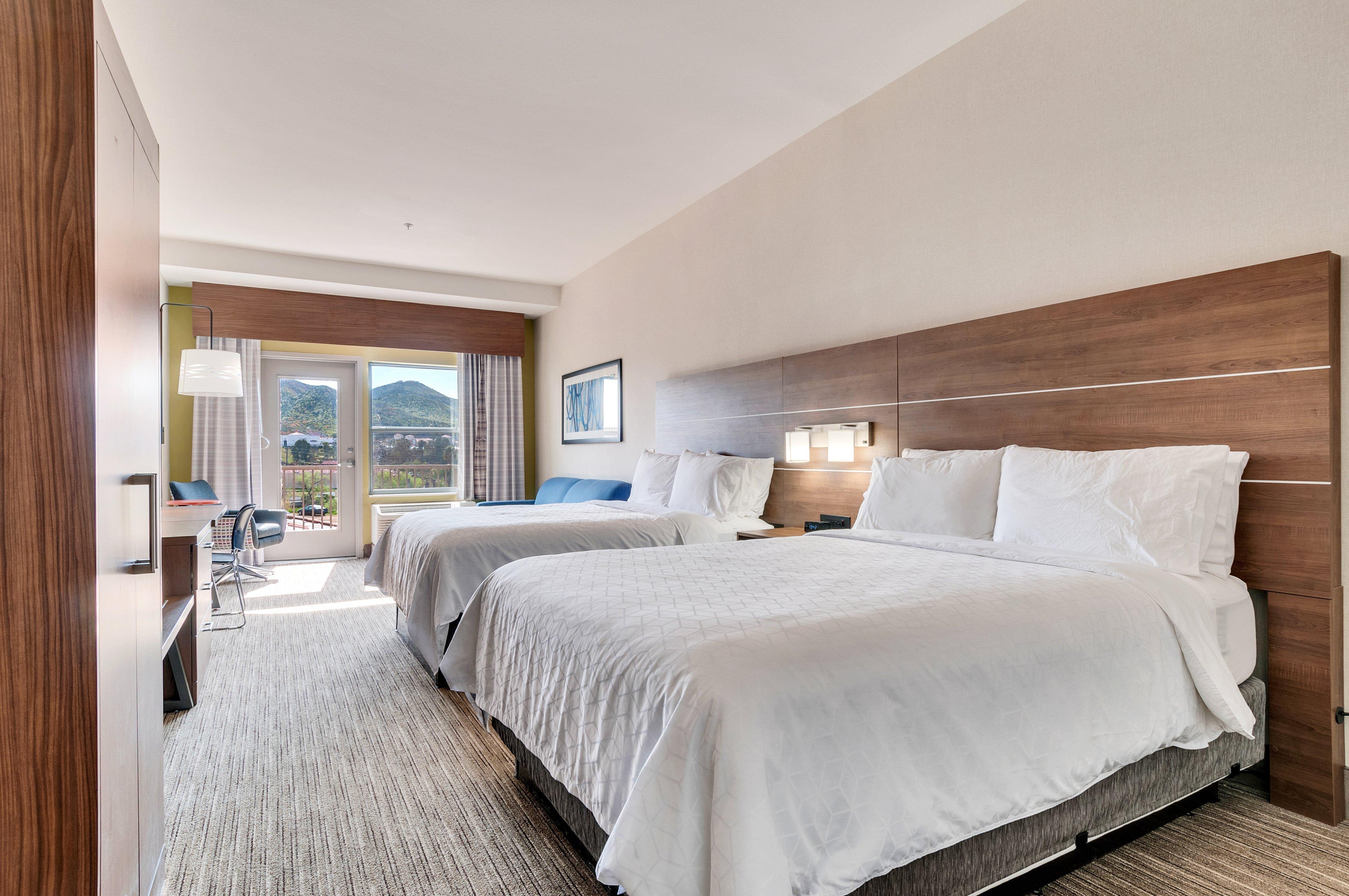 Holiday Inn Express Hotel & Suites Lake Elsinore By Ihg Extérieur photo