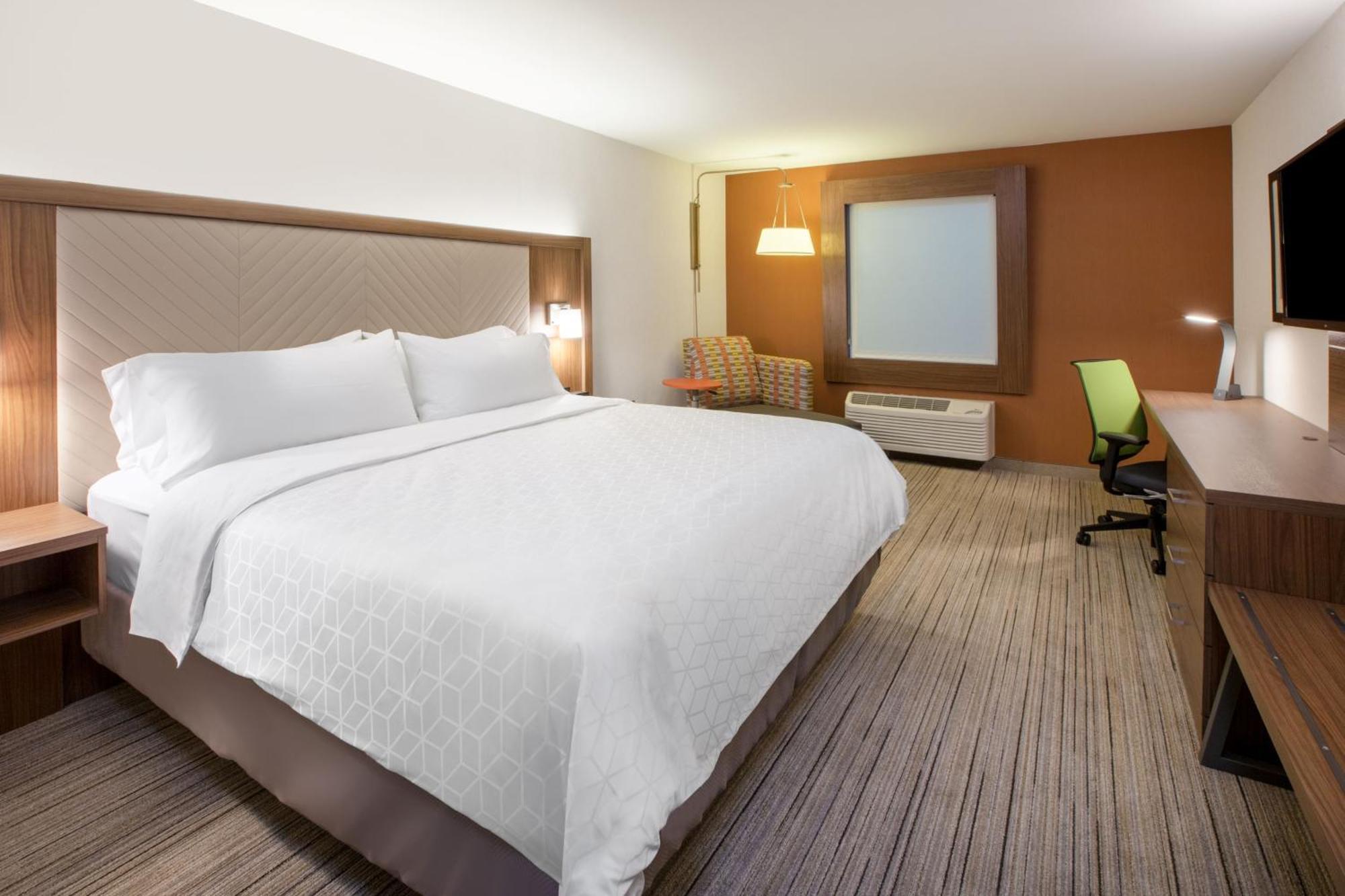Holiday Inn Express Hotel & Suites Lake Elsinore By Ihg Extérieur photo