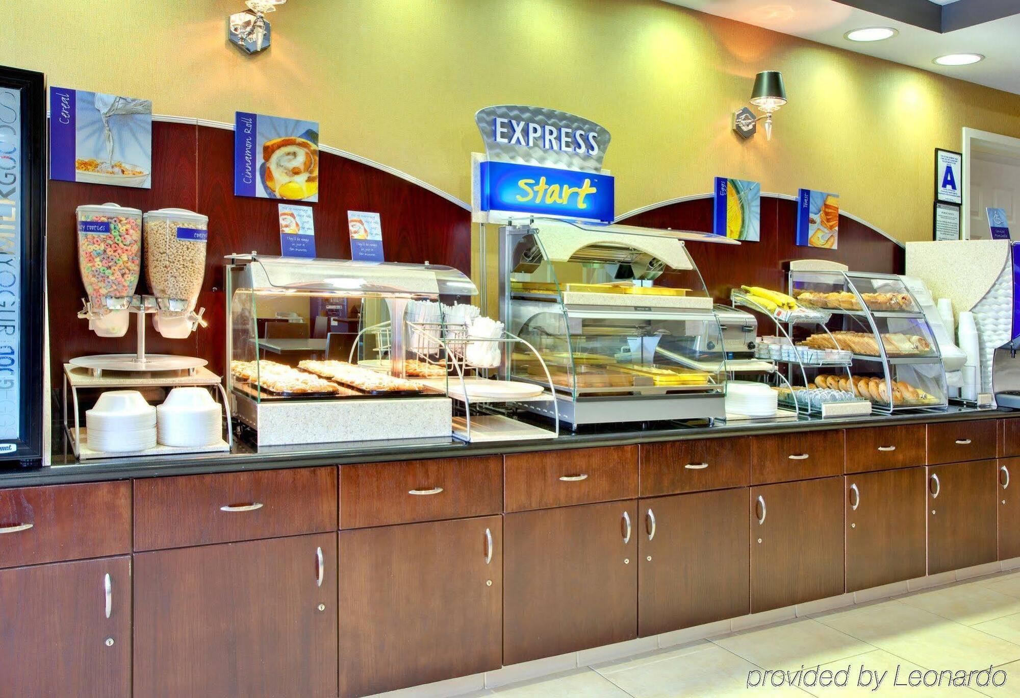 Holiday Inn Express Hotel & Suites Lake Elsinore By Ihg Extérieur photo